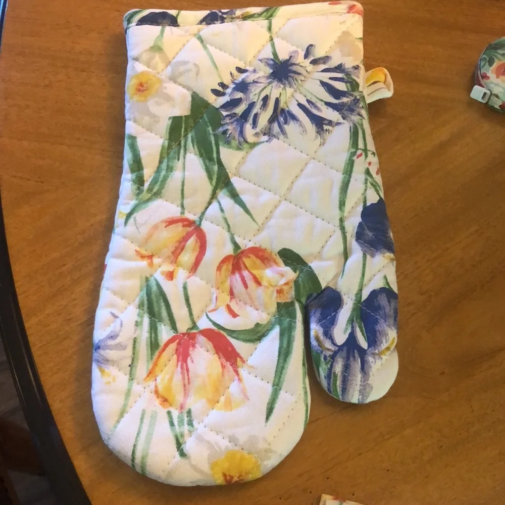 MAXICAN  100%Cotton Apron, Oven Mitt, Potholder and hand towel